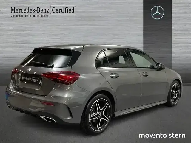 Usado Mercedes A180 Advanced 116 CV (85 kW) 2025 Gris Utilitario