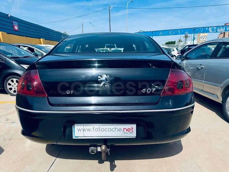 Usado Peugeot 407 136 CV (100 kW) 2007 Negro Berlina