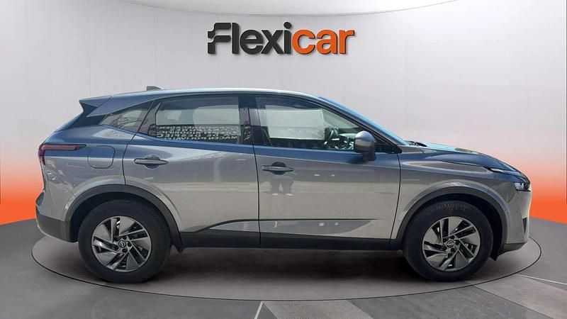Usado Nissan Qashqai Acenta 140 CV (102 kW) 2022 Gris SUV
