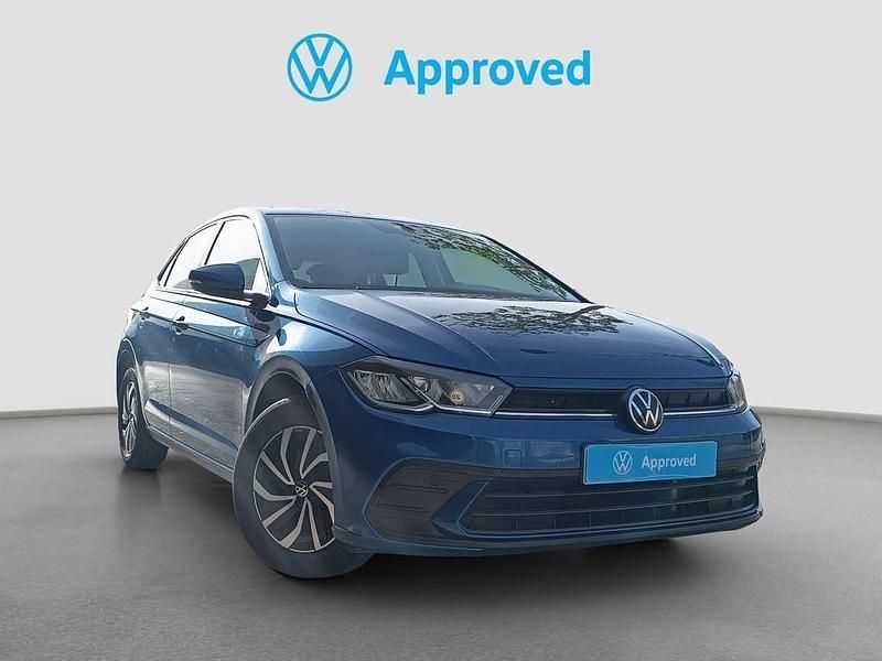 Usado VW Polo Life 95 CV (69 kW) 2022 Azul Utilitario