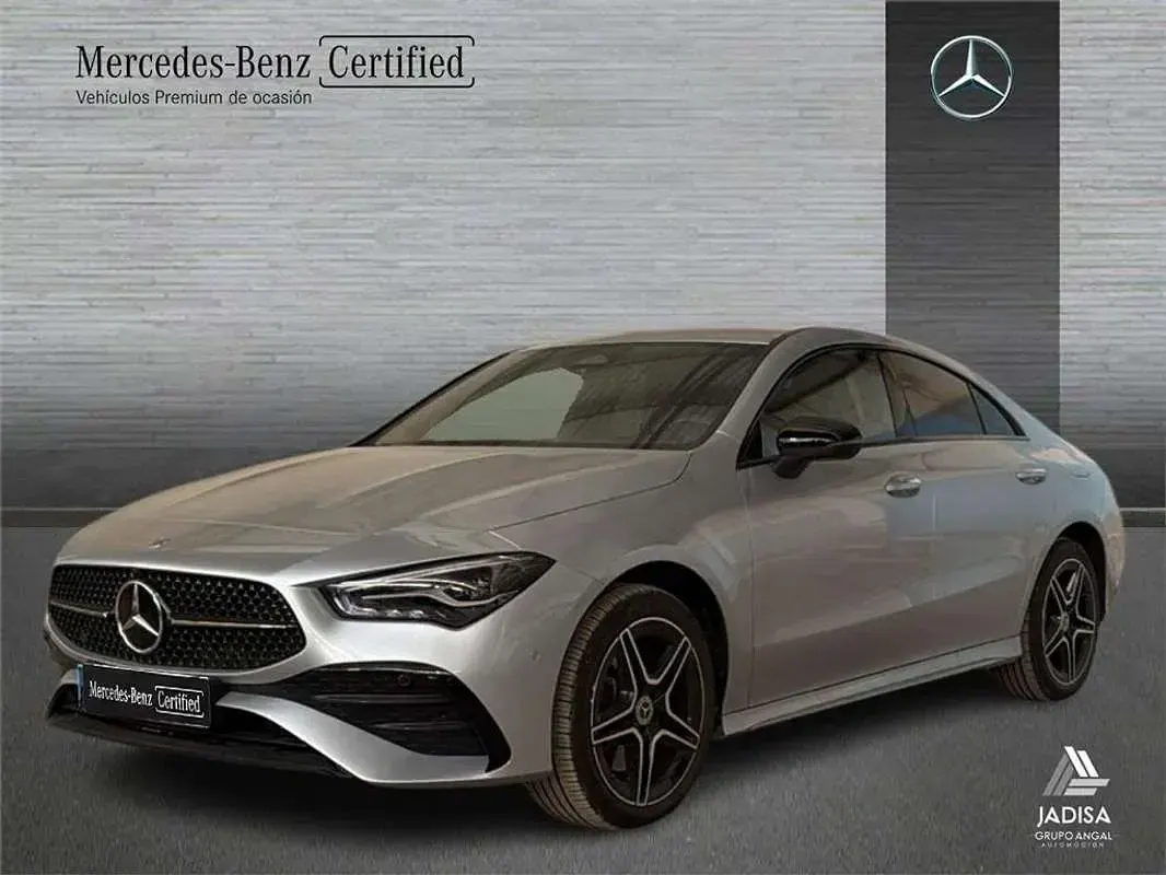 Usado Mercedes CLA250e 218 CV (160 kW) 2025 Coupe