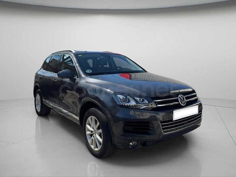 Usado VW Touareg Terrain Tech 245 CV (180 kW) 2014 Gris / plata SUV