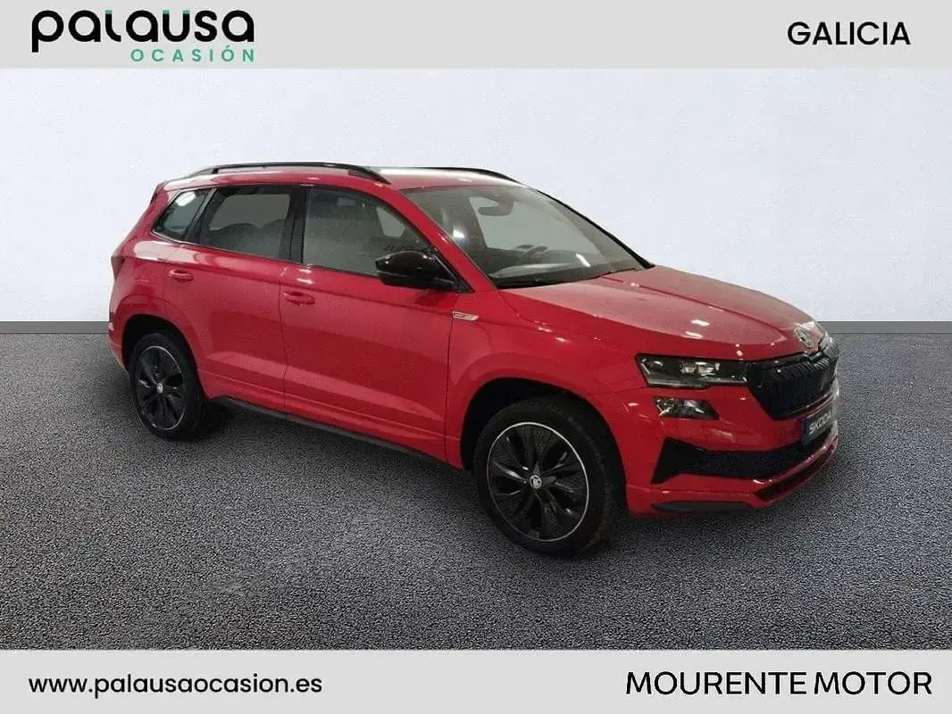 Usado Skoda Karoq SportLine 150 CV (110 kW) 2023 Rojo SUV