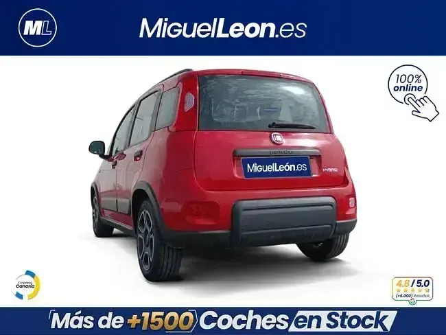 Usado Fiat Panda 70 CV (51 kW) 2022 Rojo Utilitario