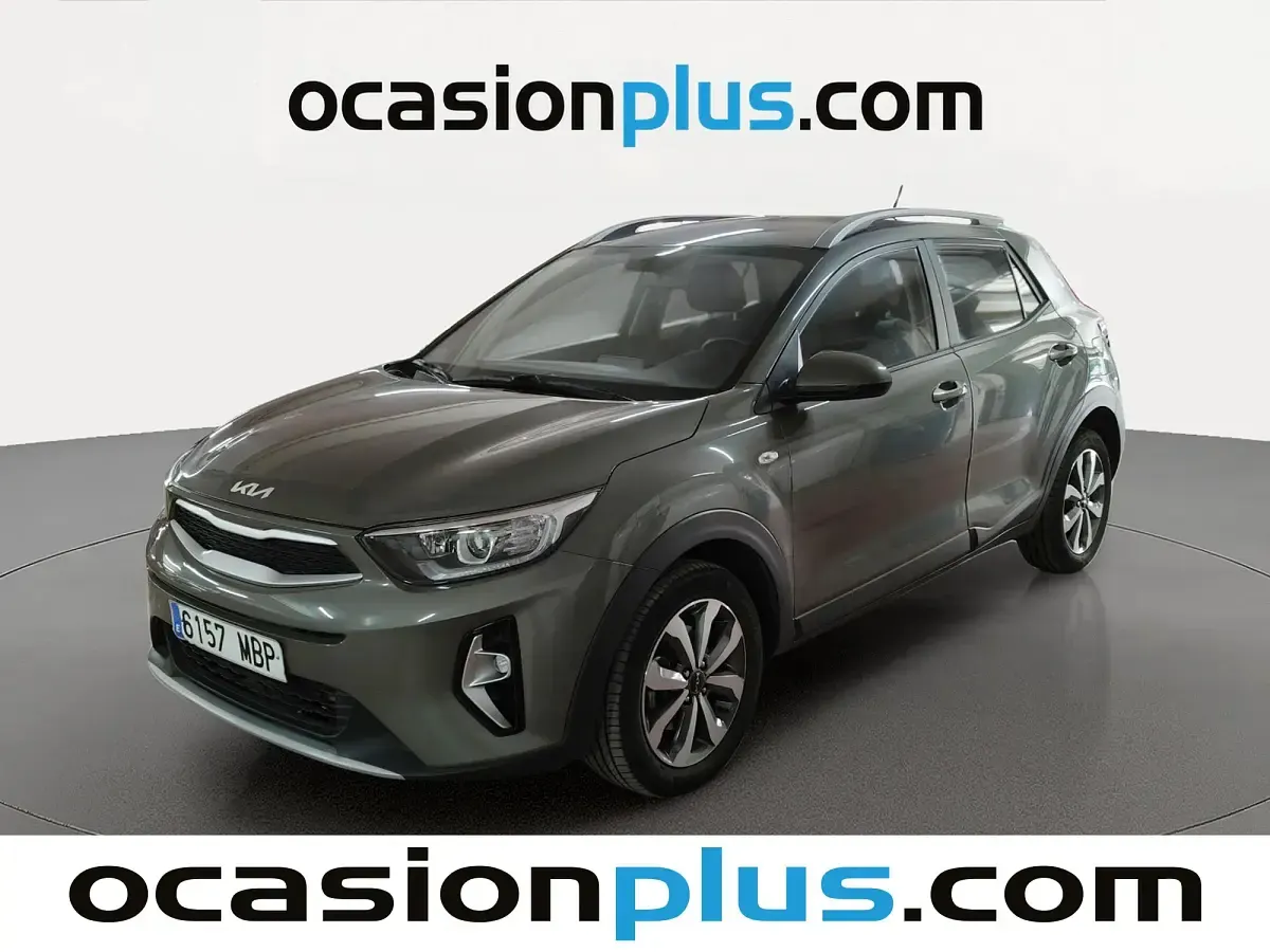 Usado Kia Stonic 101 CV (74 kW) 2022 Verde SUV