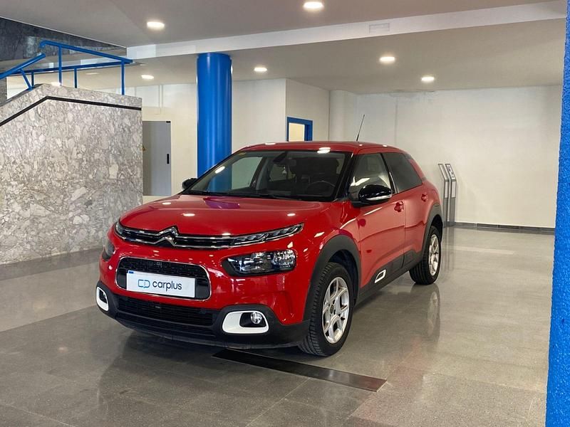 Usado Citroën C4 Feel 110 CV (80 kW) 2018 Rojo adén SUV