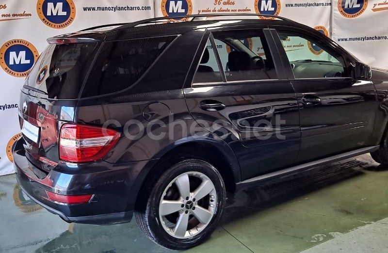 Usado Mercedes ML350 258 CV (189 kW) 2010 Negro SUV