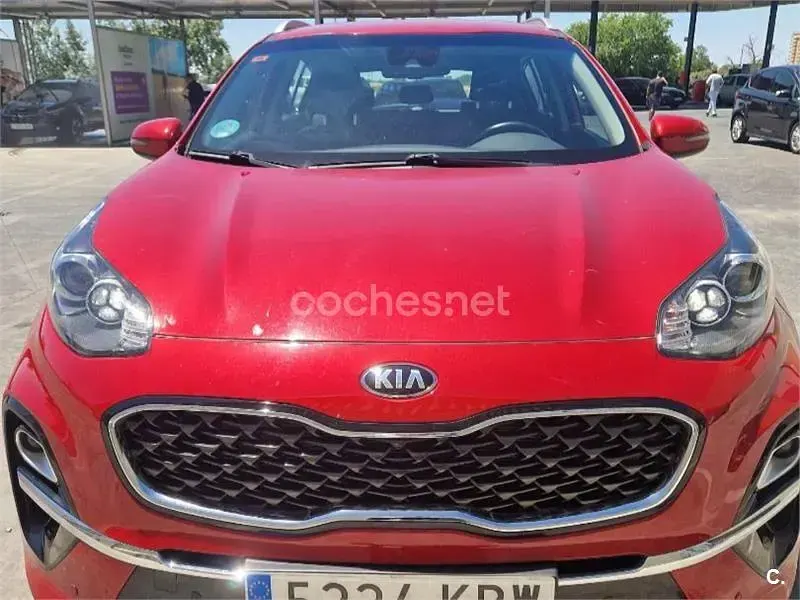 Usado Kia Sportage 132 CV (97 kW) 2018 Granate SUV