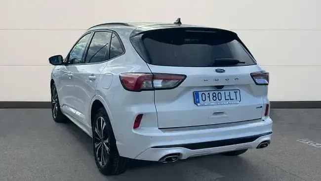 Usado Ford Kuga ST-Line X 150 CV (110 kW) 2020 Blanco SUV