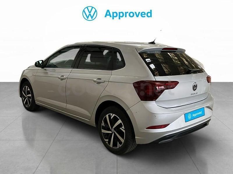 Usado VW Polo 95 CV (69 kW) 2025 Gris / plata Utilitario