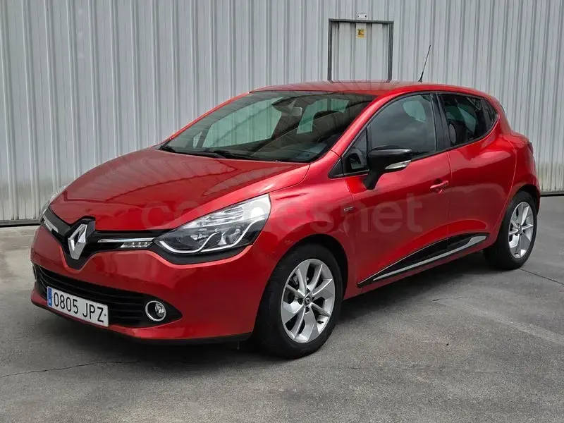 Usado Renault Clio IV LIMITED 90 CV (66 kW) 2016 Rojo Berlina