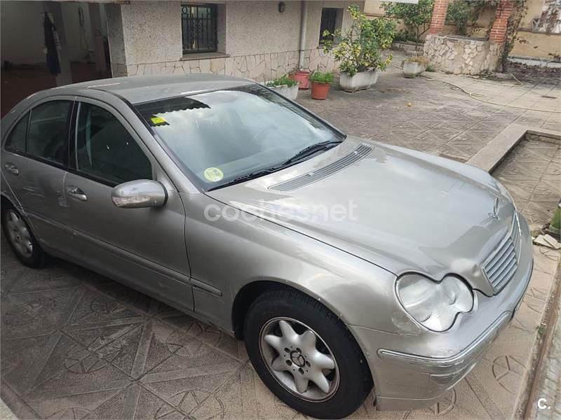 Gris / plata Usado 2003 Mercedes C200 Elegance Berlina | 3200 € (Super precio) - Imagen 1/4
