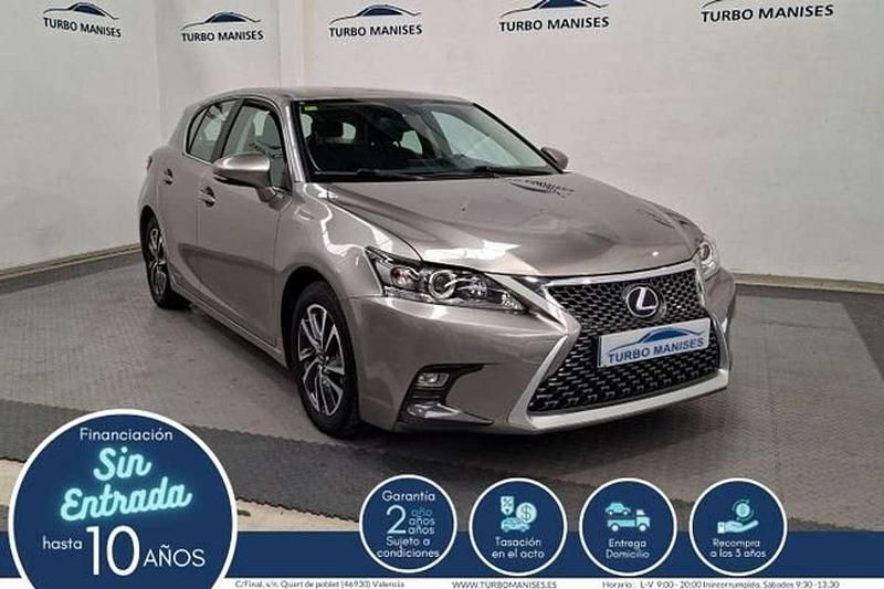 Usado Lexus CT200h Business Edition 136 CV (100 kW) 2020 Gris Utilitario