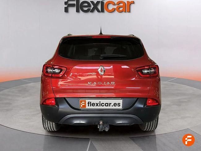 Usado Renault Kadjar Zen 130 CV (95 kW) 2017 Rojo SUV