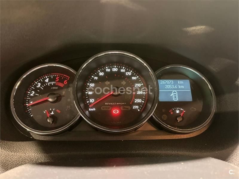 Usado Renault Mégane III GT 110 CV (80 kW) 2013 Gris / plata Berlina