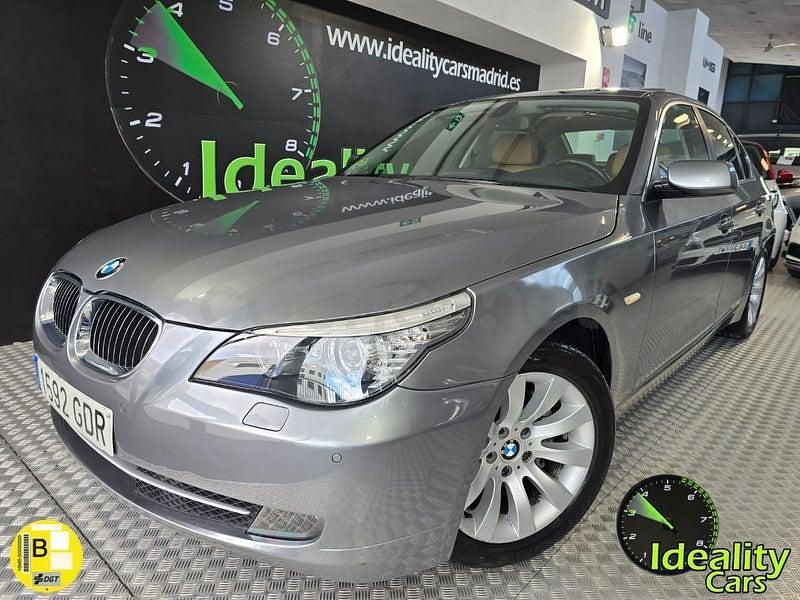 Usado BMW 530 235 CV (172 kW) 2008 Gris / plata Berlina
