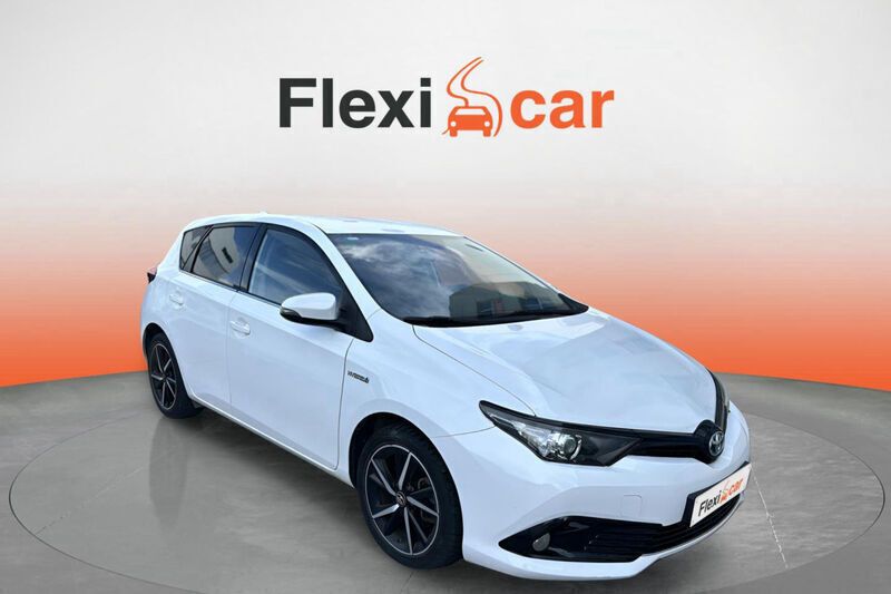 Blanco Usado 2018 Toyota Auris Hybrid Edition Berlina | 14.490 € (Buen precio) - Imagen 1/4