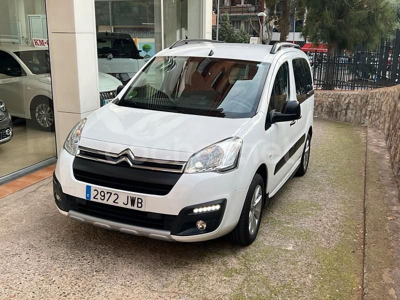 Blanco Usado 2018 Citroën Berlingo Feel Monovolumen | 9750 € (Super precio) - Imagen 1/4