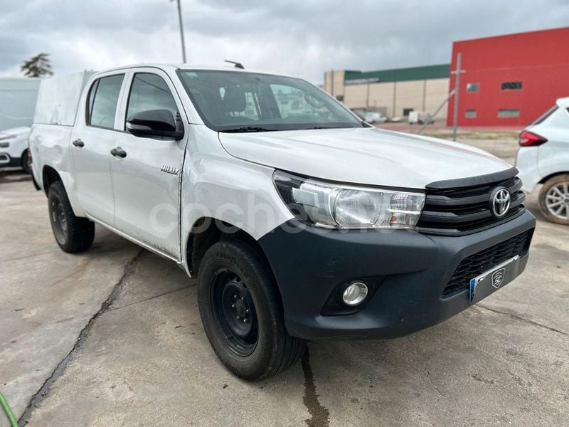 Blanco Usado 2017 Toyota HiLux Recogida | 18.500 € (Buen precio) - Imagen 1/4