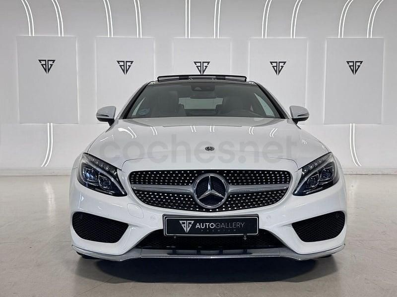 Usado Mercedes C220 194 CV (142 kW) 2019 Blanco Coupe
