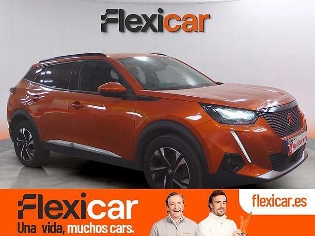 Usado Peugeot 2008 Allure 130 CV (95 kW) 2020 Naranja SUV