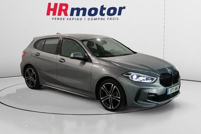 Negro Usado 2023 BMW 118 M Sport Utilitario | 23.440 € (Precio justo) - Imagen 1/4