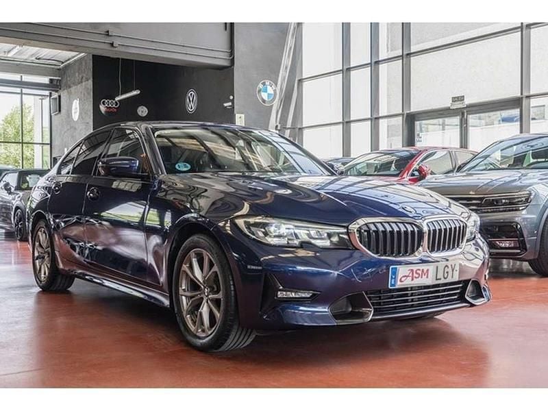 Usado BMW 318 Shadowline 150 CV (110 kW) 2020 Azul Berlina