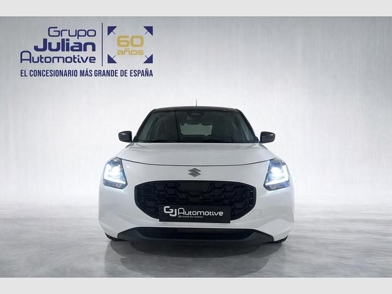 Nuevo Suzuki Swift 83 CV (61 kW) 2026 Blanco Utilitario