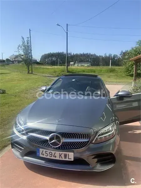 Usado Mercedes C220 194 CV (142 kW) 2019 Gris / plata Coupe