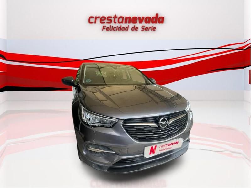 Usado Opel Grandland X Selective 120 CV (88 kW) 2018 Gris / plata SUV