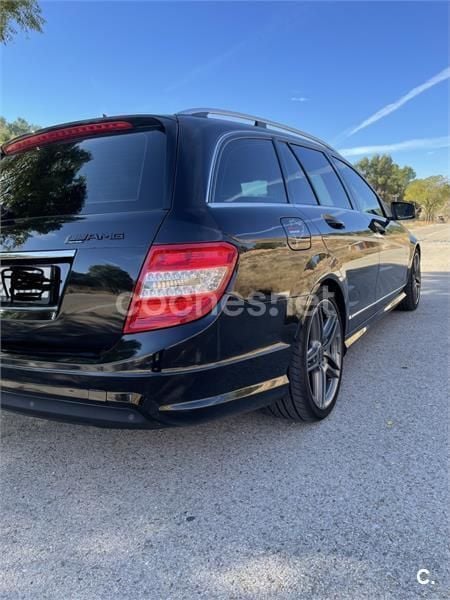 Usado Mercedes C220 Avantgarde 170 CV (125 kW) 2008 Negro Familiar