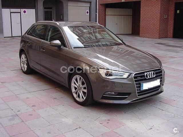 Gris / plata Usado 2016 Audi A3 Sportback Utilitario | 18.950 € (Buen precio) - Imagen 1/4