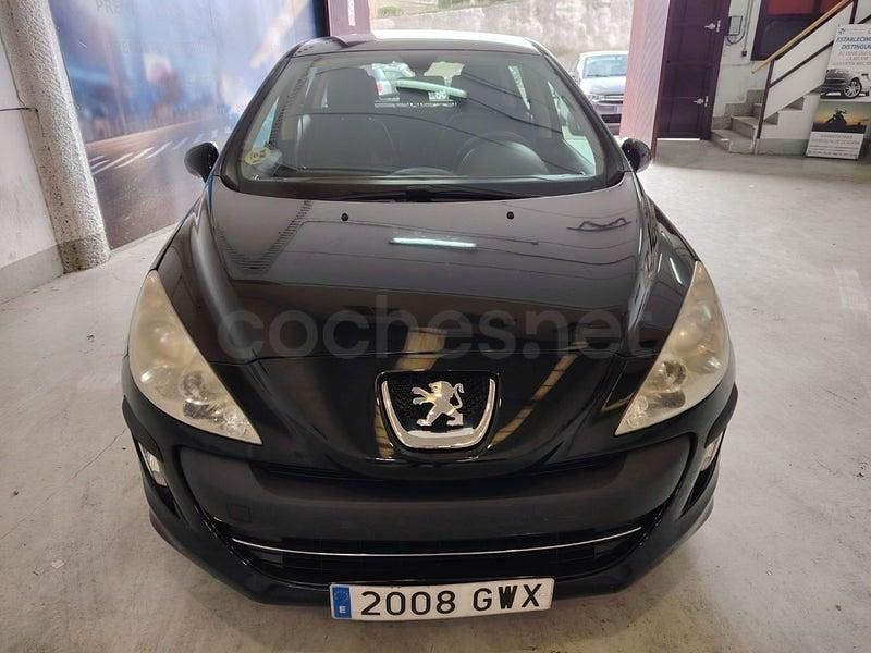 Usado Peugeot 308 Sport 90 CV (66 kW) 2010 Negro Berlina