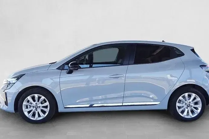 Usado Renault Clio Evolution 100 CV (73 kW) 2025 Utilitario