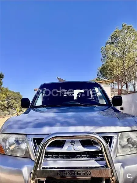 Usado Mitsubishi Montero 160 CV (117 kW) 2004 Gris / plata SUV