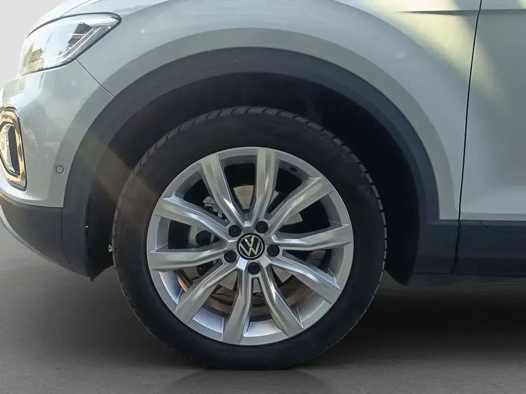 Usado VW T-Roc Life 110 CV (80 kW) 2023 Blanco SUV