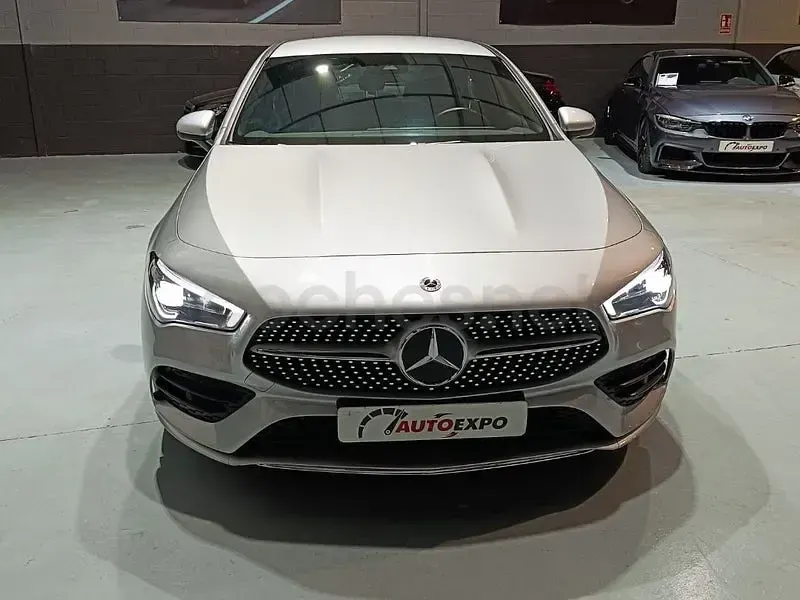 Usado Mercedes CLA220 190 CV (139 kW) 2022 Gris / plata Coupe