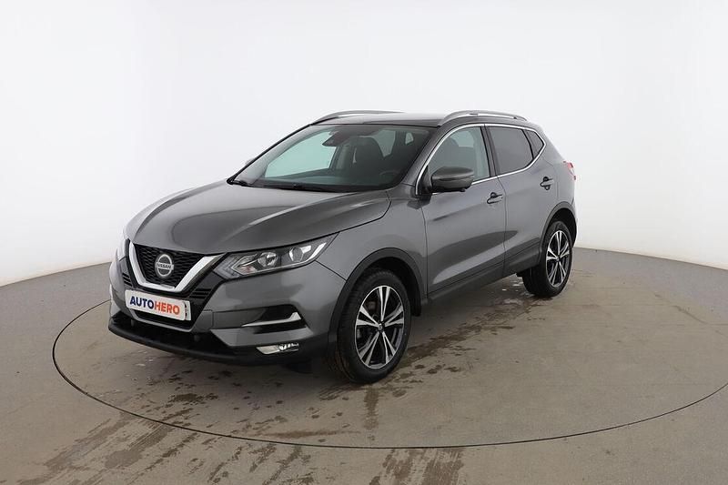 Gris / plata Usado 2020 Nissan Qashqai N-Connecta SUV | 17.799 € (Precio justo) - Imagen 1/3