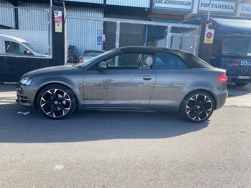 Usado Audi A3 Cabriolet S-Line 160 CV (117 kW) 2013 Gris / plata Descapotable