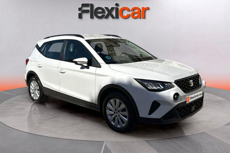 Blanco Usado 2022 Seat Arona Reference SUV | 13.890 € (Precio justo) - Imagen 1/4