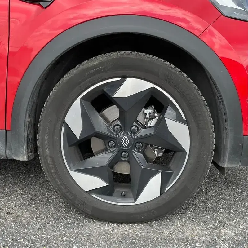 Usado Renault Captur Evolution 145 CV (106 kW) 2025 Rojo SUV