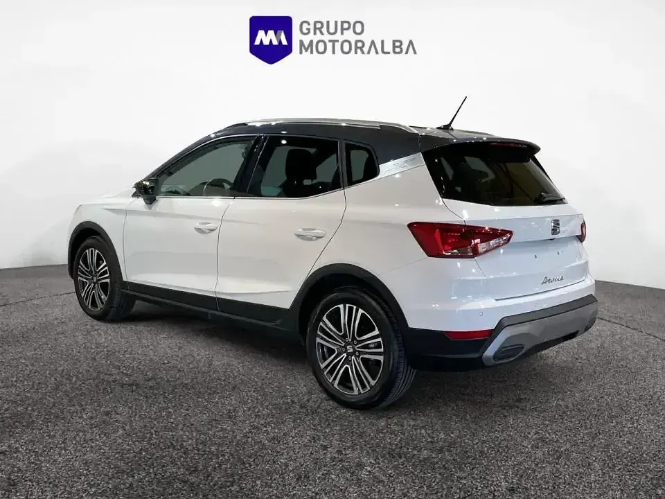 Usado Seat Arona Xperience 115 CV (84 kW) 2025 Blanco SUV
