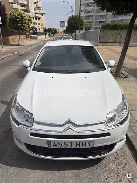 Usado Citroën C5 Seduction 140 CV (102 kW) 2012 Blanco Berlina