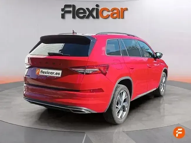 Usado Skoda Kodiaq SportLine 150 CV (110 kW) 2024 Rojo SUV