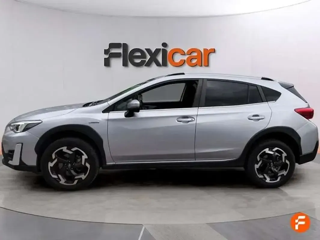 Usado Subaru XV Sport 151 CV (111 kW) 2022 Gris SUV