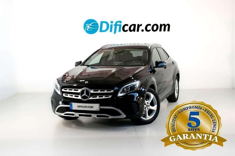 Negro Usado 2018 Mercedes GLA180 SUV | 21.490 € (Precio justo) - Imagen 1/4
