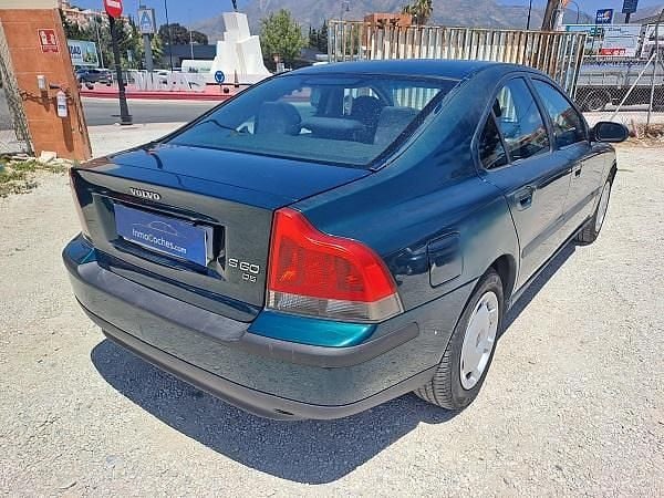 Begagnad Volvo S60 163 HK (119 kW) 2002 Grön Sedan