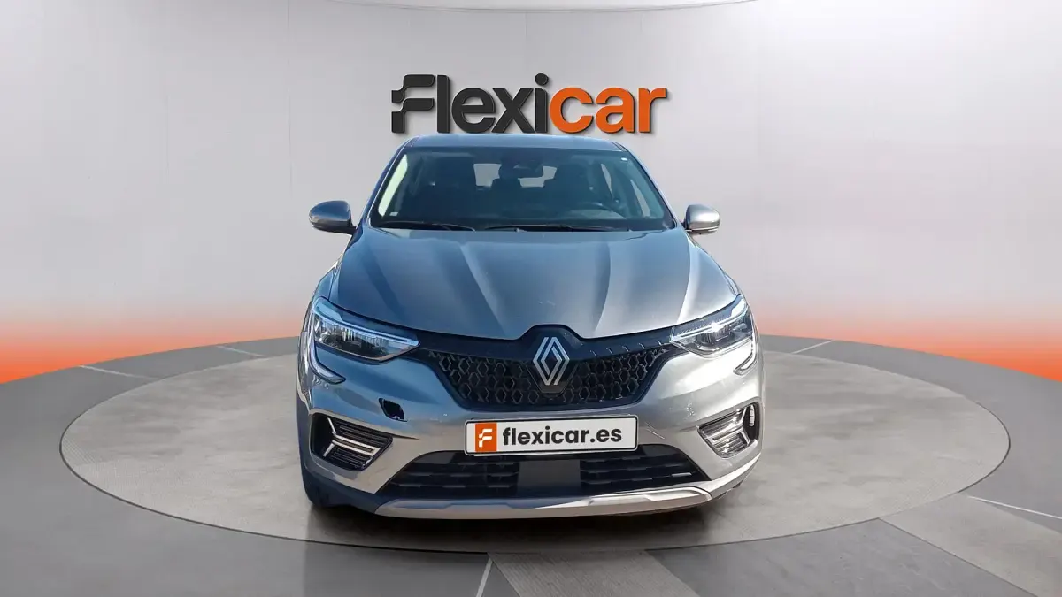 Usado Renault Arkana Evolution 140 CV (102 kW) 2024 Gris SUV