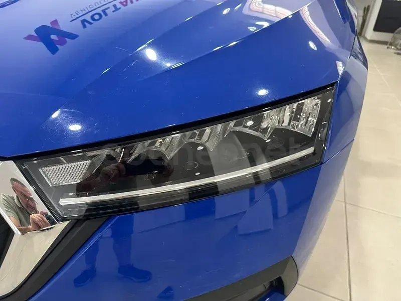 Usado Skoda Octavia Active 115 CV (84 kW) 2022 Azul Berlina