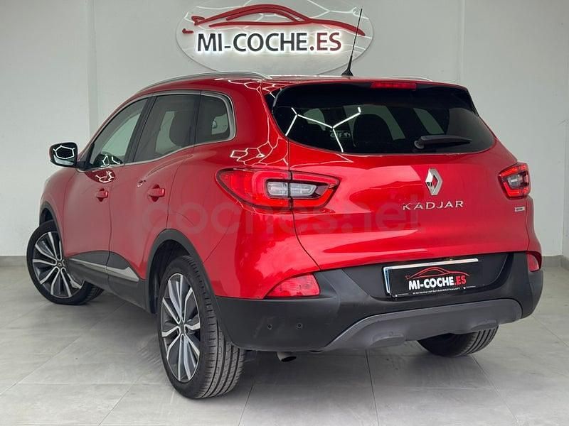 Usado Renault Kadjar Zen 110 CV (80 kW) 2016 Rojo SUV